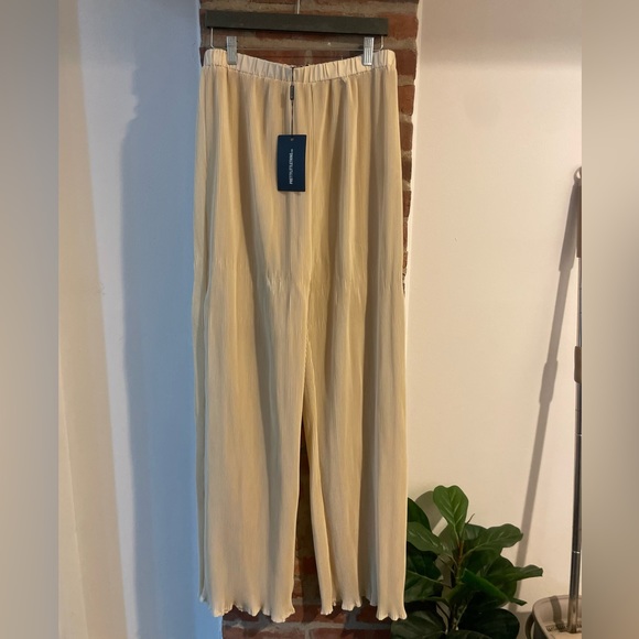 Cream Two piece blouse and pants set - Picture 2 of 3